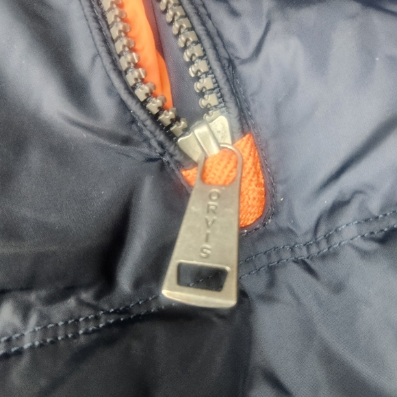 Orvis Essex Duck Down Puffer Vest Quilted Men M Winter Navy Full Zip 214016 FLAW - Picture 2 of 8